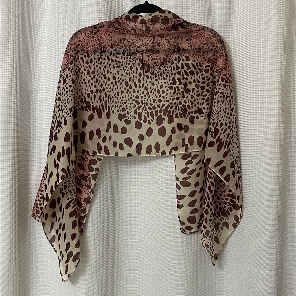 3 pc gift Lightweight Animal Print Sheer Shawl Blush and Brown 2 pairs earrings - Picture 5 of 6